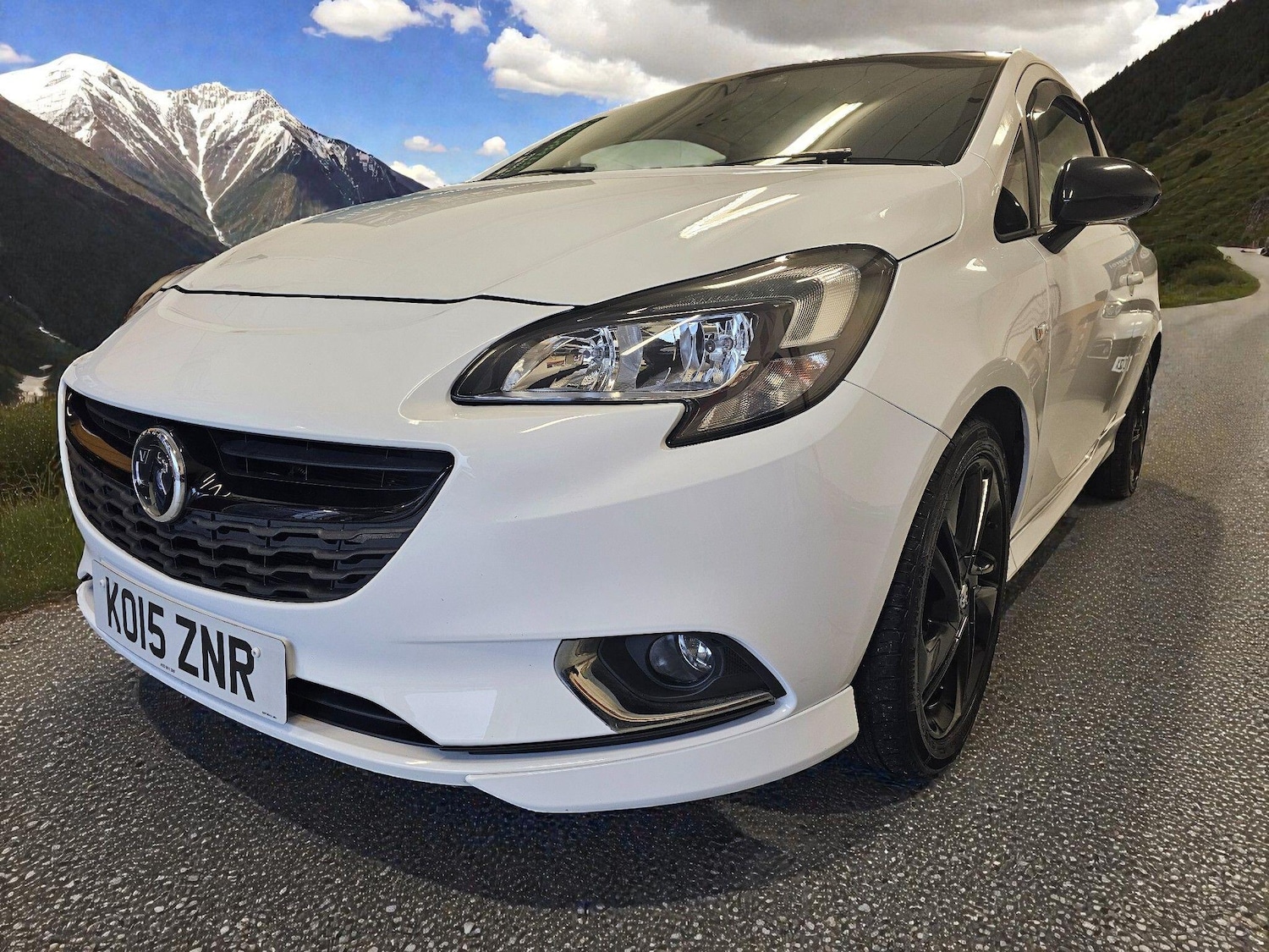 Used Vauxhall Corsa 2015 for sale - 77143671: Photo 3