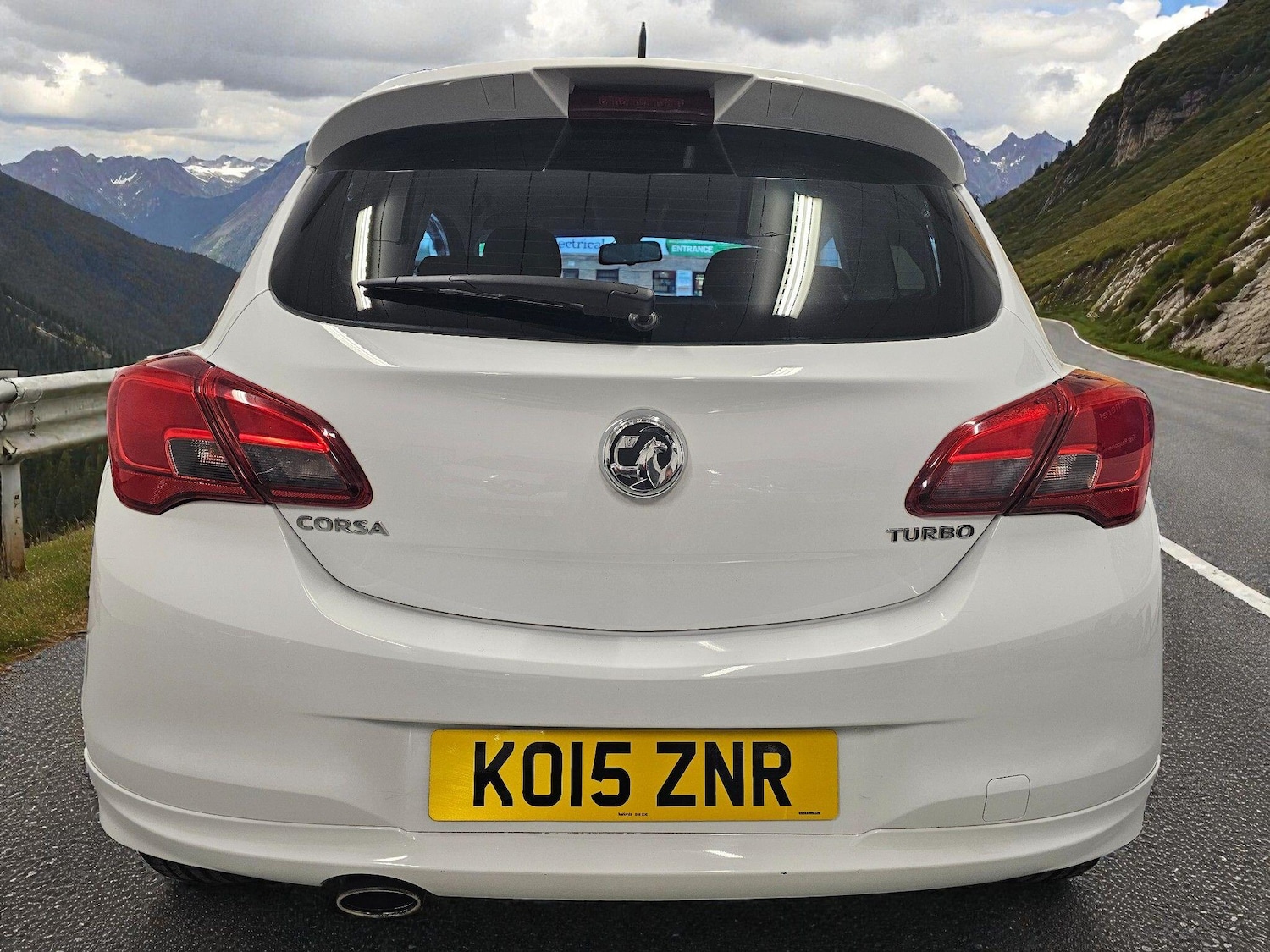 Used Vauxhall Corsa 2015 for sale - 77143671: Photo 6