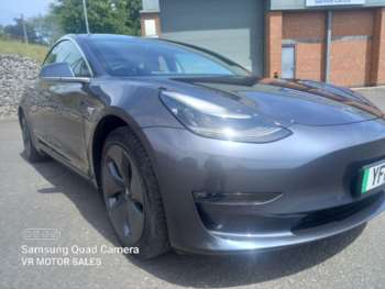 (19) - Standard Range Plus Auto RWD 4dr