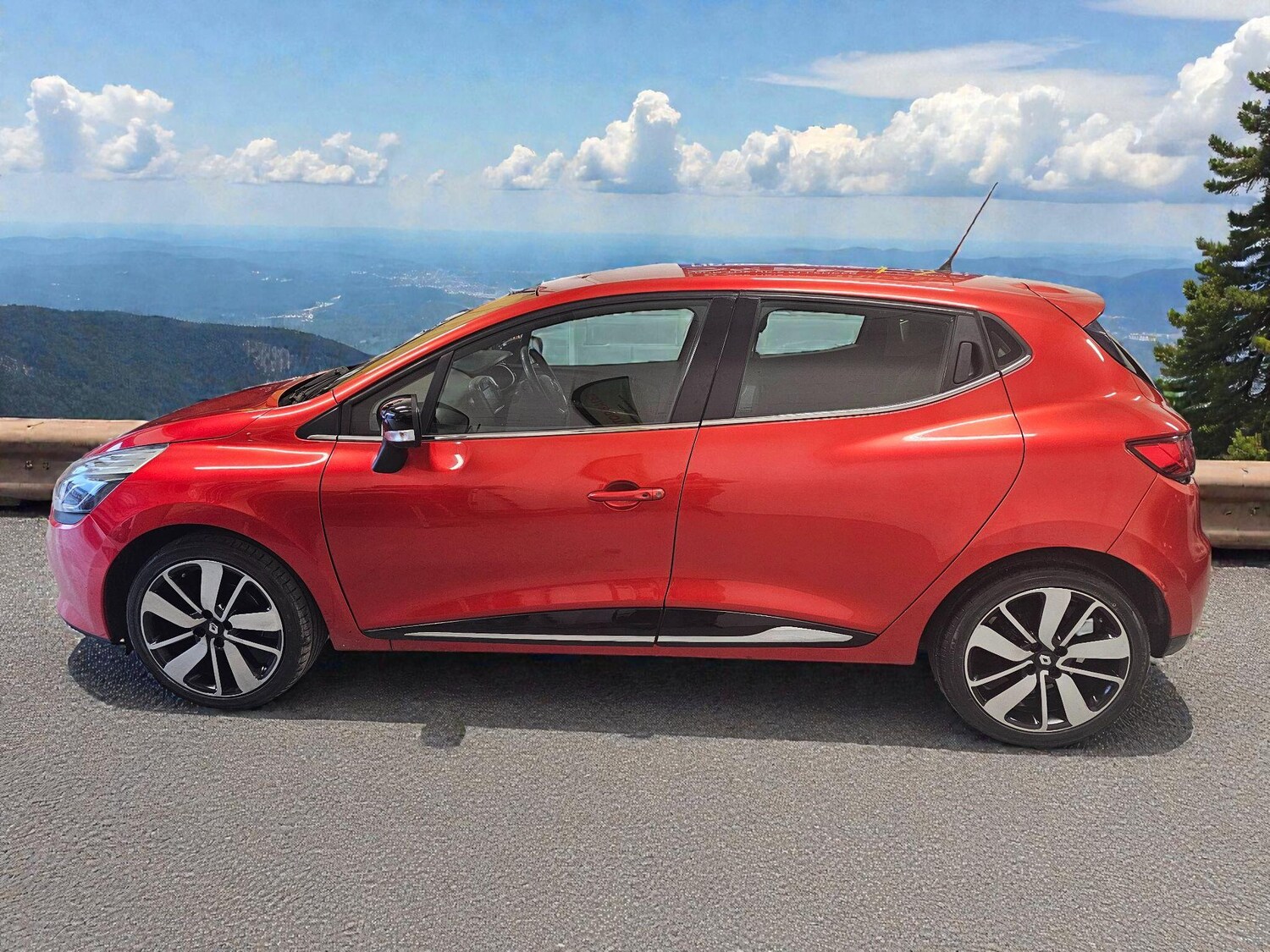 Used Renault Clio 2016 for sale - 77479234: Photo 10