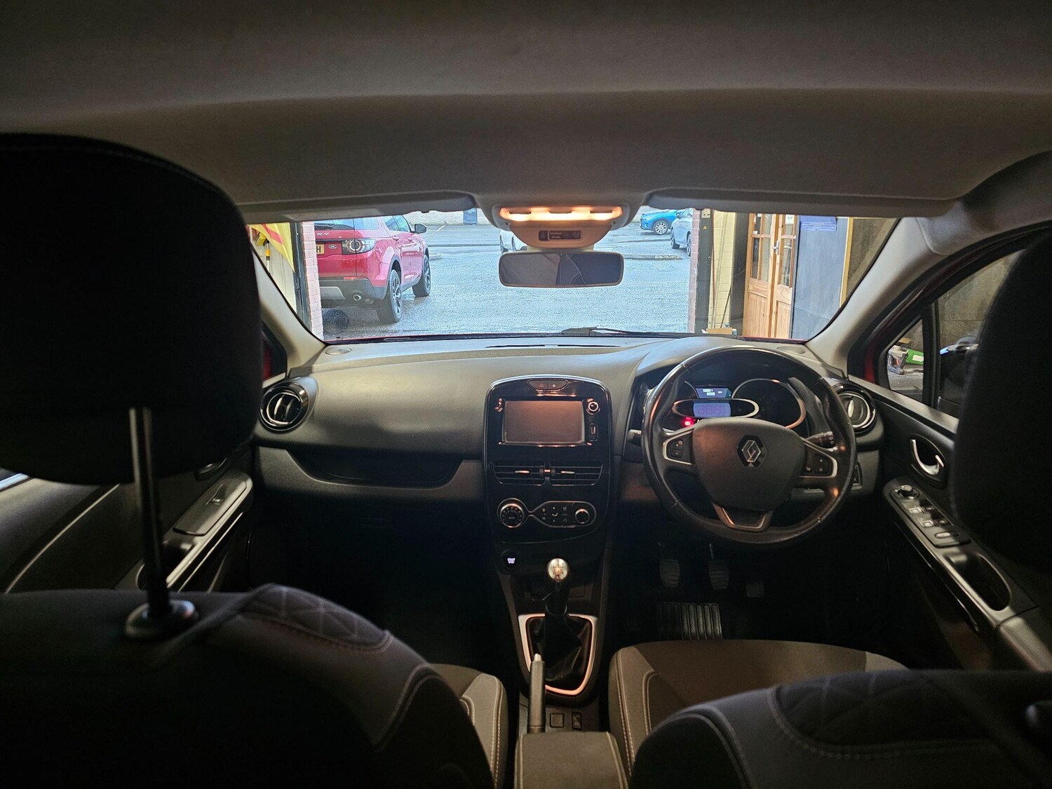 Used Renault Clio 2016 for sale - 77479234: Photo 19