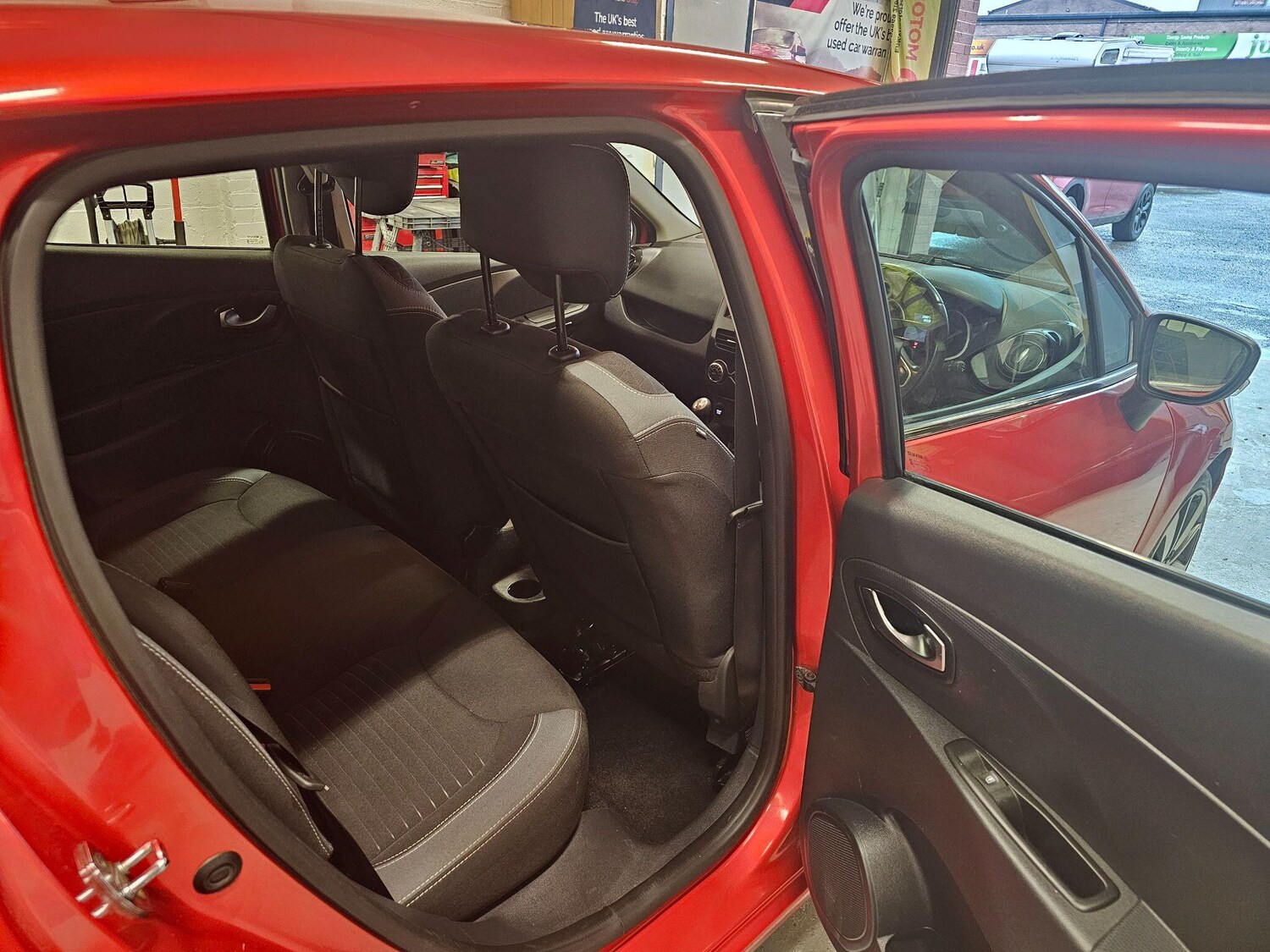 Used Renault Clio 2016 for sale - 77479234: Photo 21