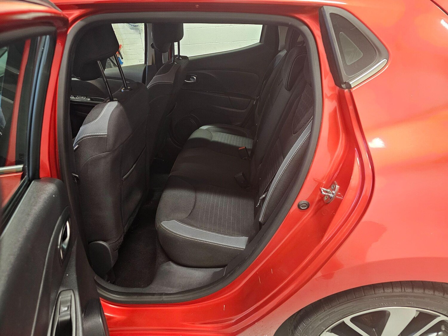 Used Renault Clio 2016 for sale - 77479234: Photo 23