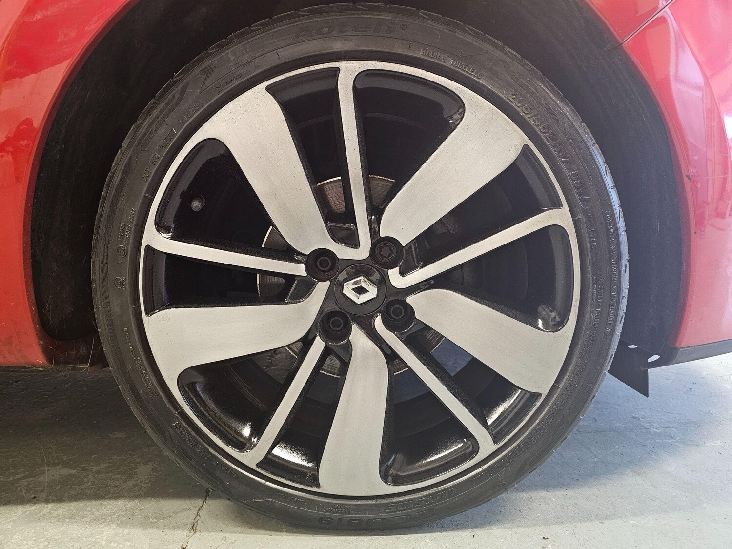 Used Renault Clio 2016 for sale - 77479234: Photo 34