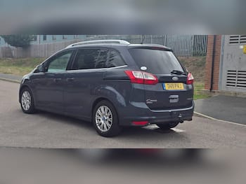 Used Ford Grand C-Max 2011 for sale - 79698937: Photo