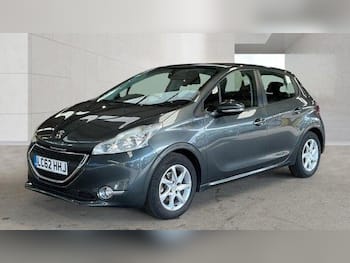 Used Peugeot 208 2013 for sale - 79688582: Photo