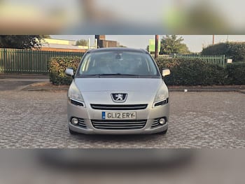 Used Peugeot 5008 2012 for sale - 79634194: Photo