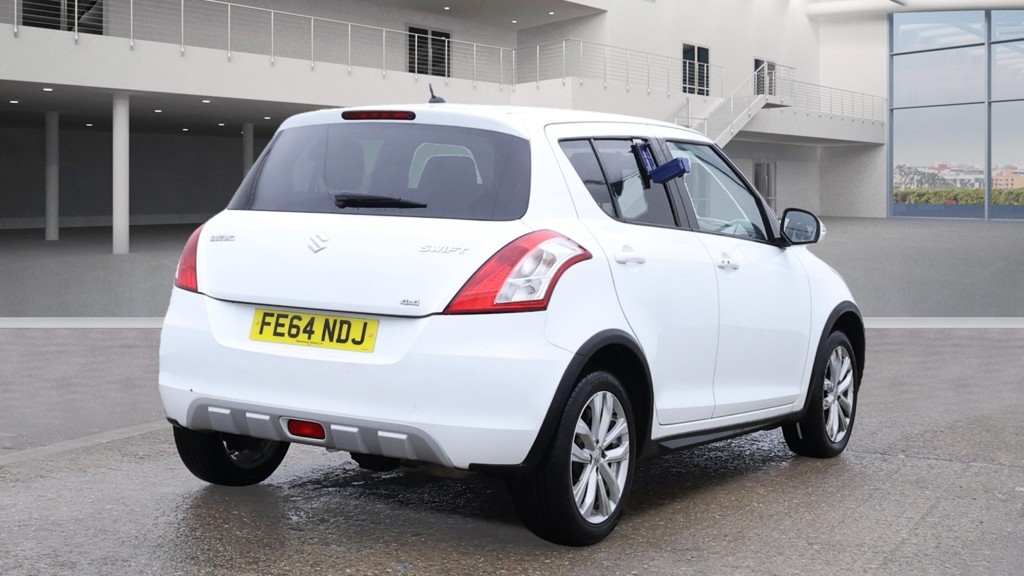 Used Suzuki Swift 2014 for sale - 76884909: Photo 4