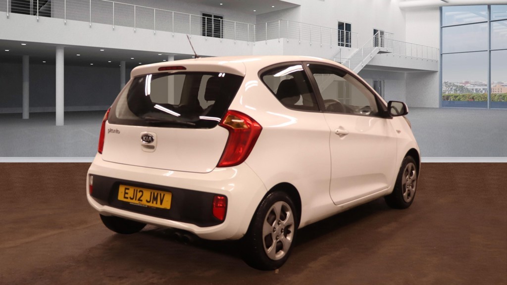 Used Kia Picanto 2012 for sale - 77357419: Photo 2