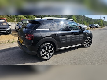 Used Citroen C4 Cactus 2017 for sale - 79315045: Photo