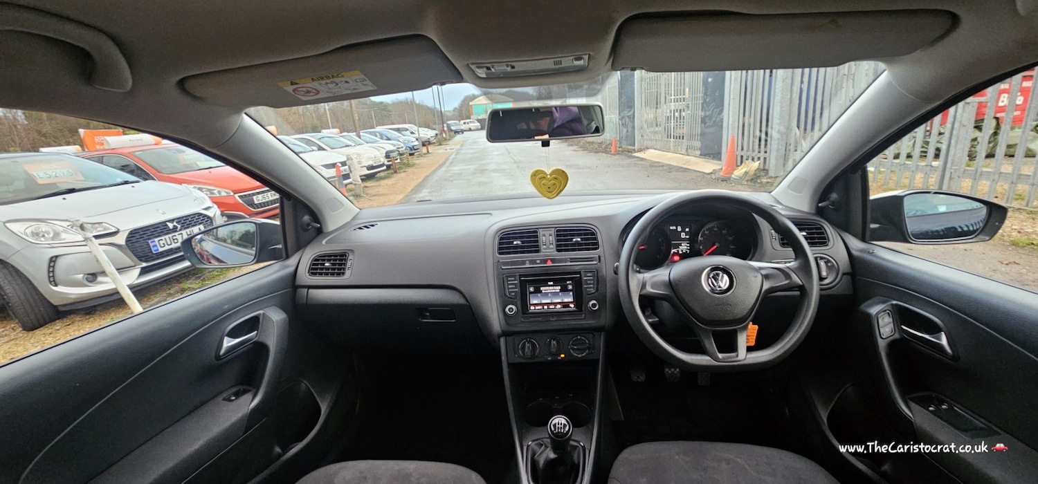 Used Volkswagen Polo 2015 for sale - 77906475: Photo 11