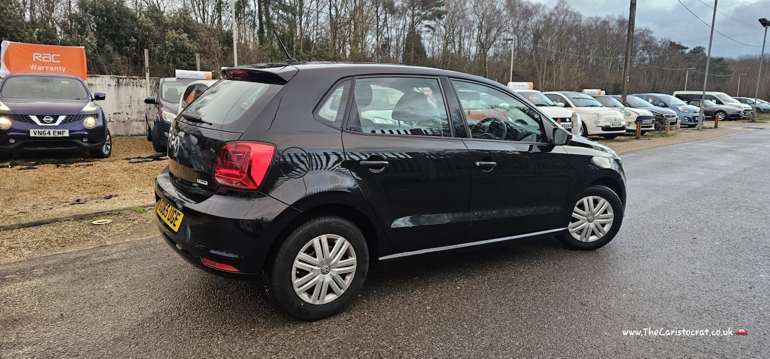 Used Volkswagen Polo 2015 for sale - 77906475: Photo 3