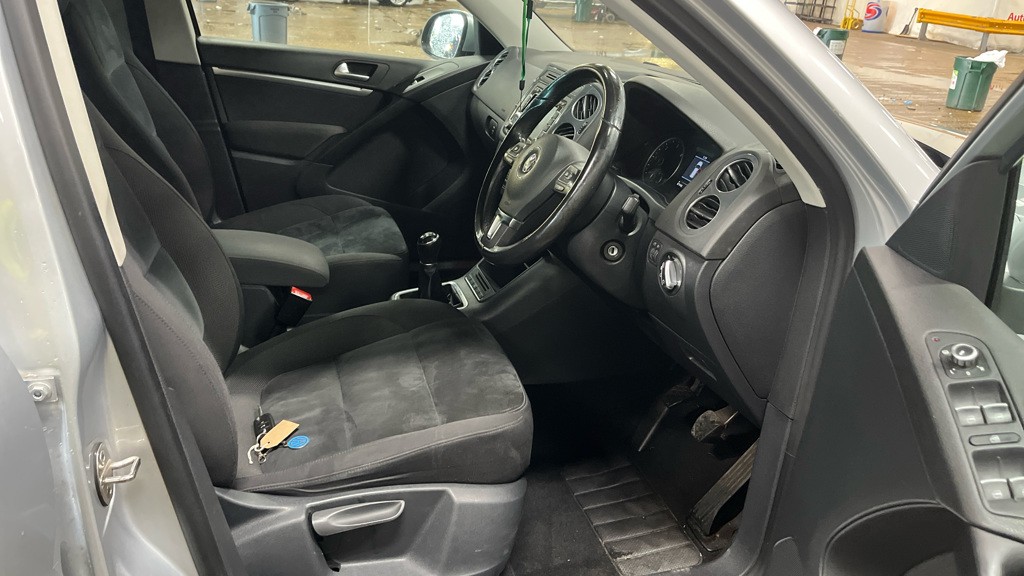 Used Volkswagen Tiguan 2013 for sale - 77807136: Photo 5