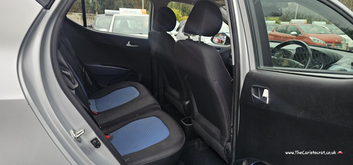 Used Hyundai i10 2015 for sale - 77349732: Photo 13