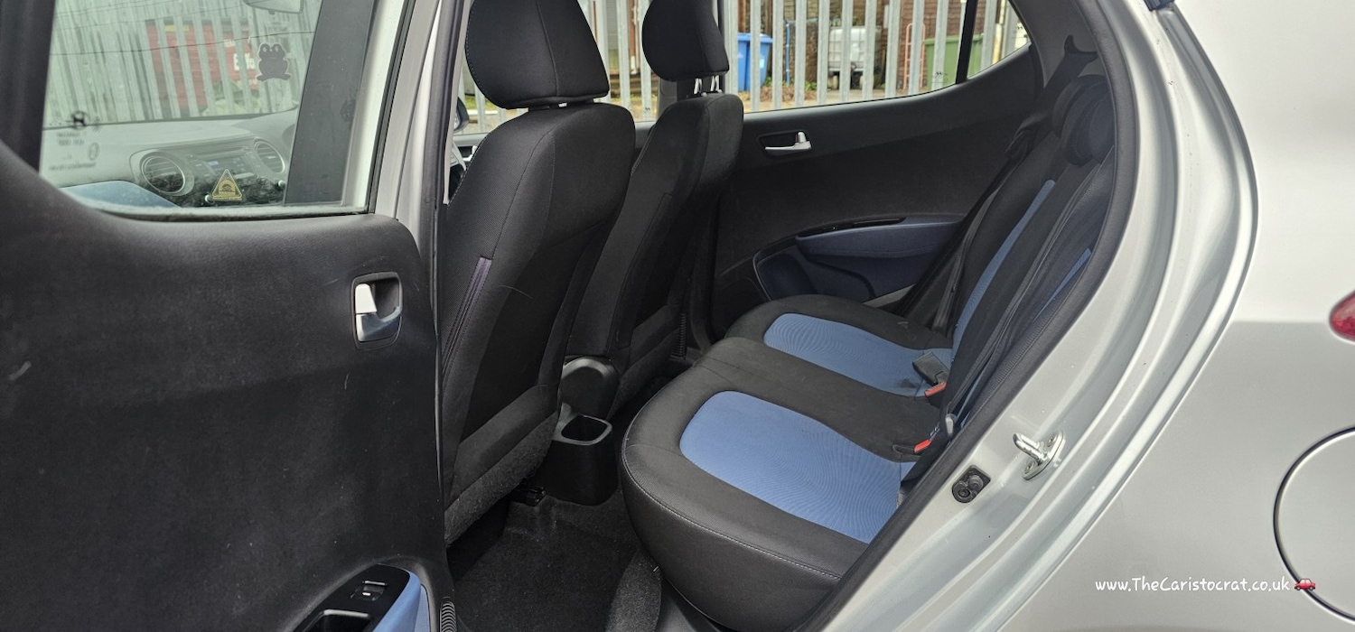 Used Hyundai i10 2015 for sale - 77349732: Photo 15