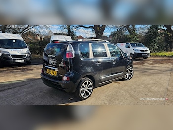Used Citroen C3 Picasso 2015 for sale - 77906491: Photo
