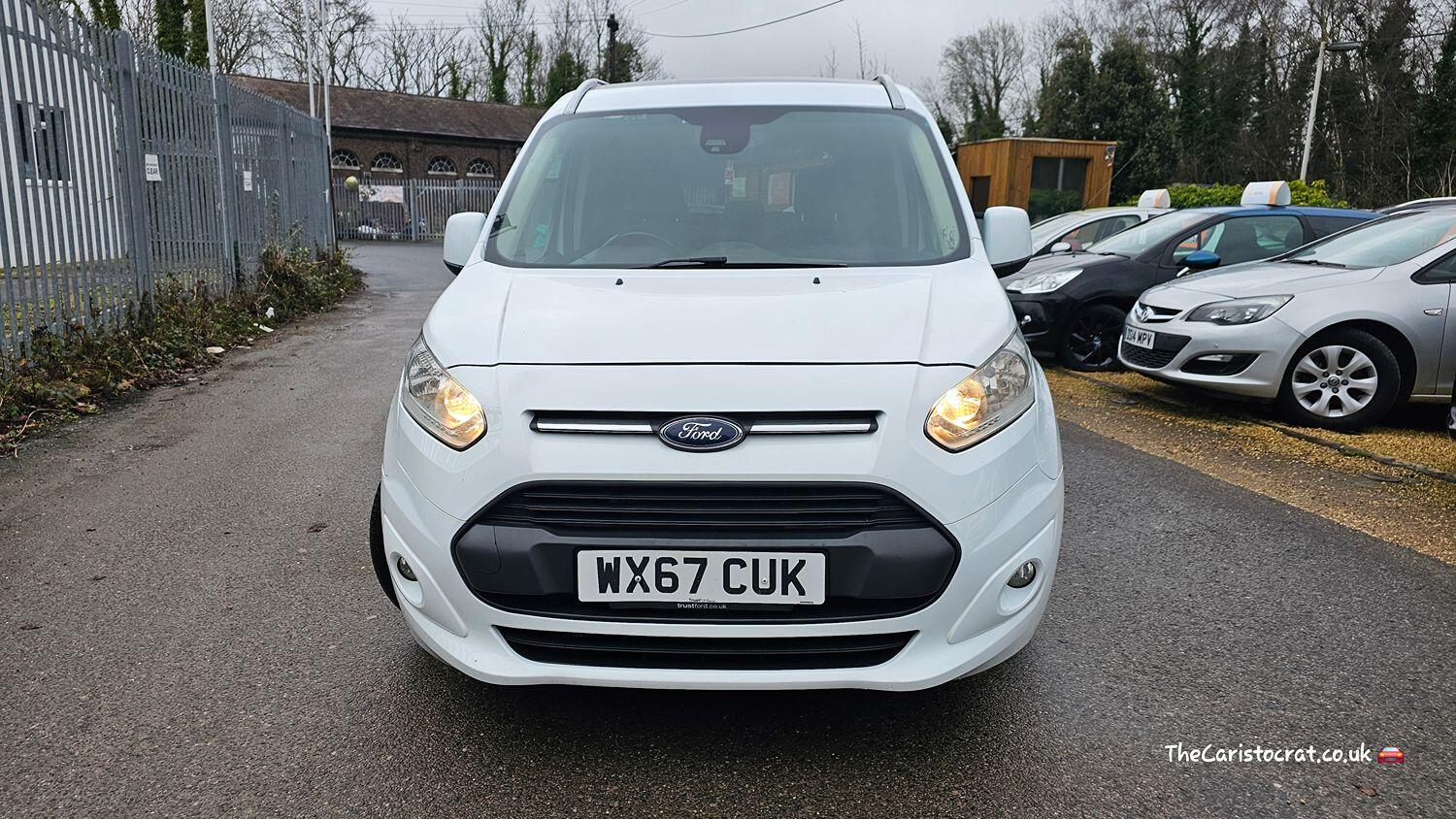 Used Ford Grand Tourneo Connect 2017 for sale - 76793800: Photo 7