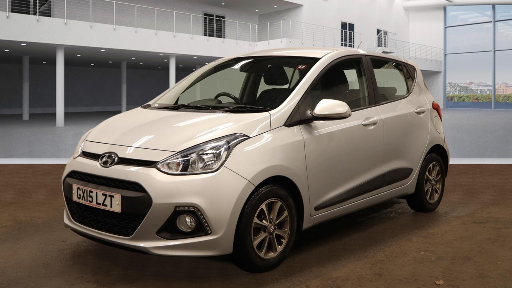 Used Hyundai i10 2015 for sale - 77237077: Photo 2