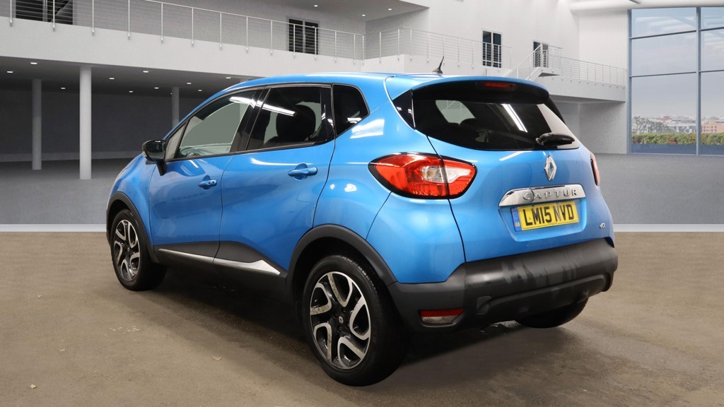 Used Renault Captur 2015 for sale - 76699276: Photo 3