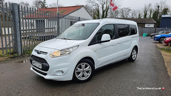 Used Ford Grand Tourneo Connect 2017 for sale - 75338095: Photo 6
