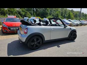 Used MINI Convertible 2011 for sale - 75213092: Photo