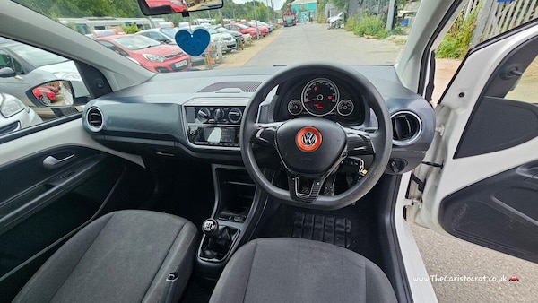 Used Volkswagen up! 2018 for sale - 75207870: Photo 10