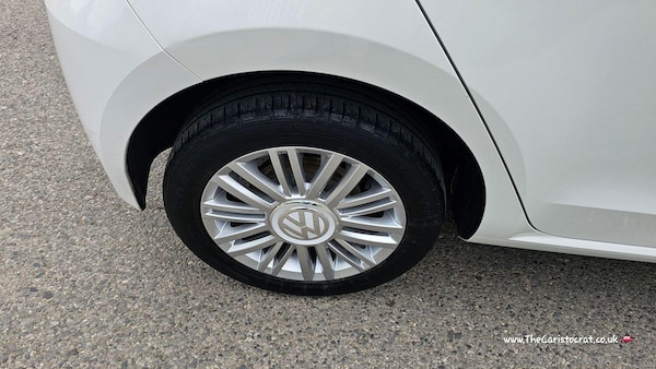 Used Volkswagen up! 2018 for sale - 75207870: Photo 18
