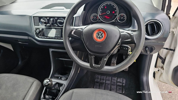 Used Volkswagen up! 2018 for sale - 75207870: Photo 9