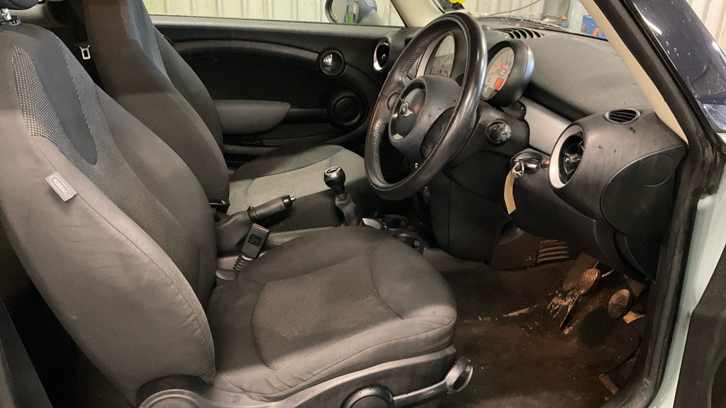 Used MINI Hatch 2011 for sale - 77377773: Photo 5