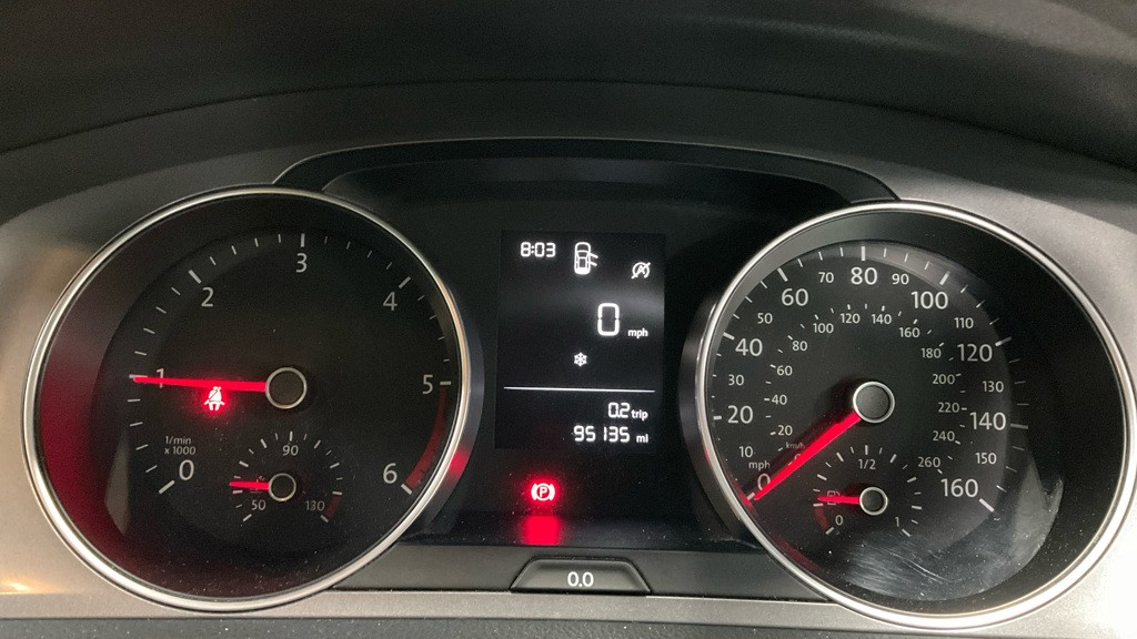 Used Volkswagen Golf 2014 for sale - 77220537: Photo 10