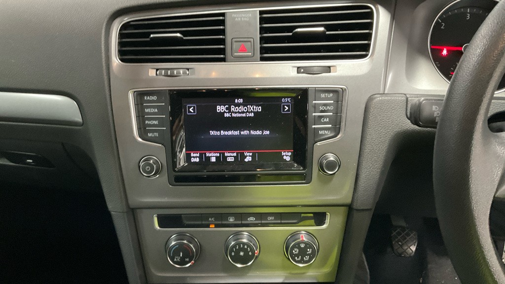 Used Volkswagen Golf 2014 for sale - 77220537: Photo 11