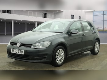 Used Volkswagen Golf 2014 for sale - 77220537: Photo