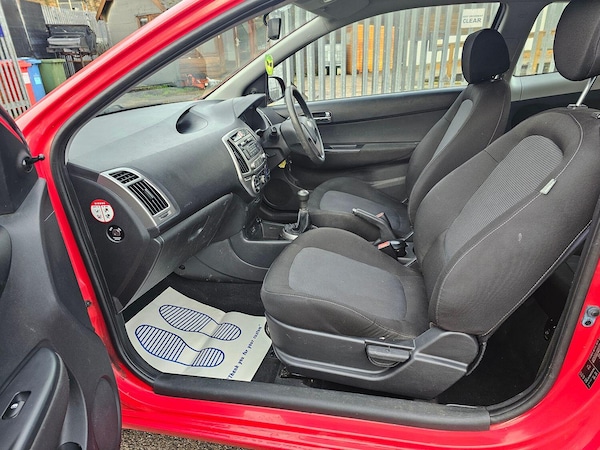 Used Hyundai i20 2012 for sale - 71109442: Photo 12