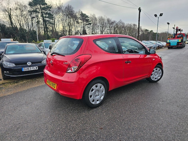 Used Hyundai i20 2012 for sale - 71109442: Photo 3