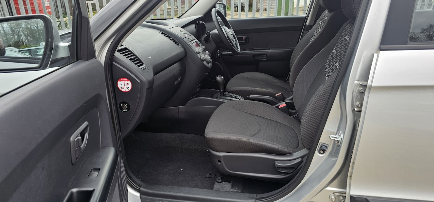 Used Kia Soul 2009 for sale - 78077869: Photo 15