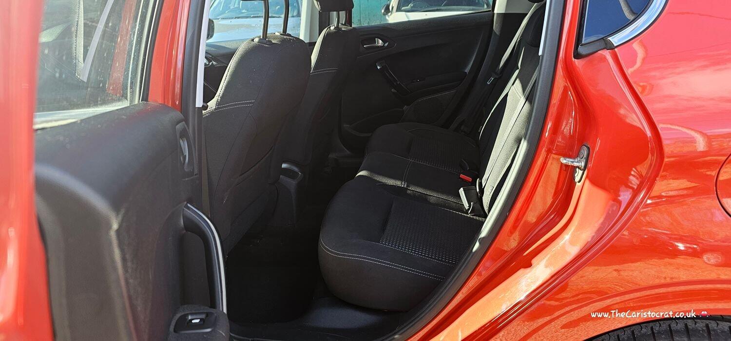 Used Peugeot 208 2015 for sale - 77349747: Photo 15