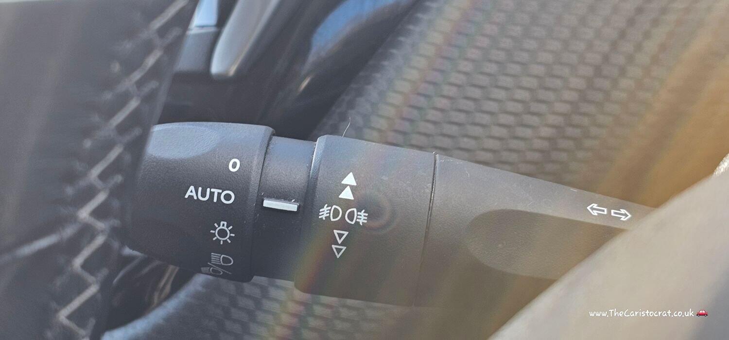 Used Peugeot 208 2015 for sale - 77349747: Photo 21