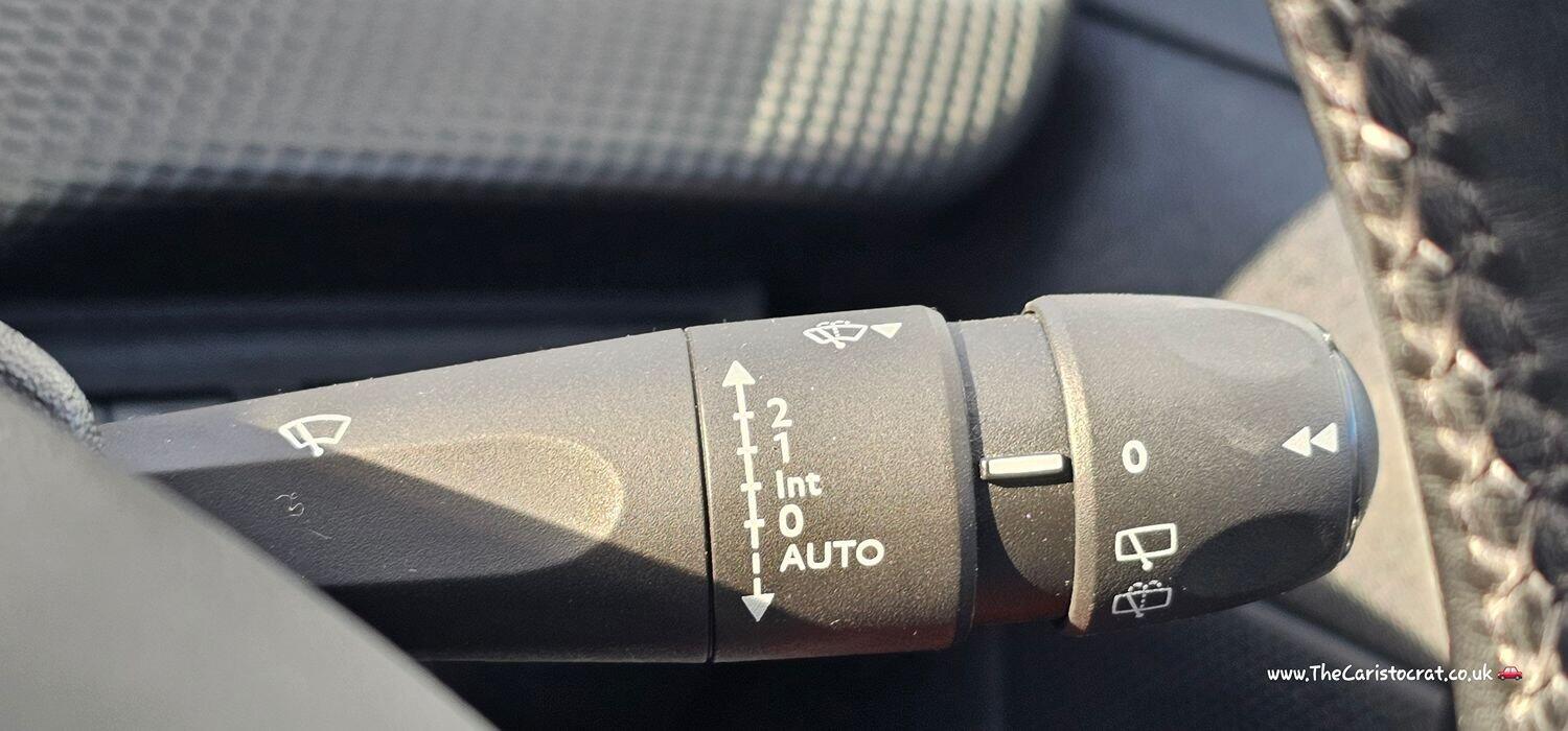 Used Peugeot 208 2015 for sale - 77349747: Photo 22