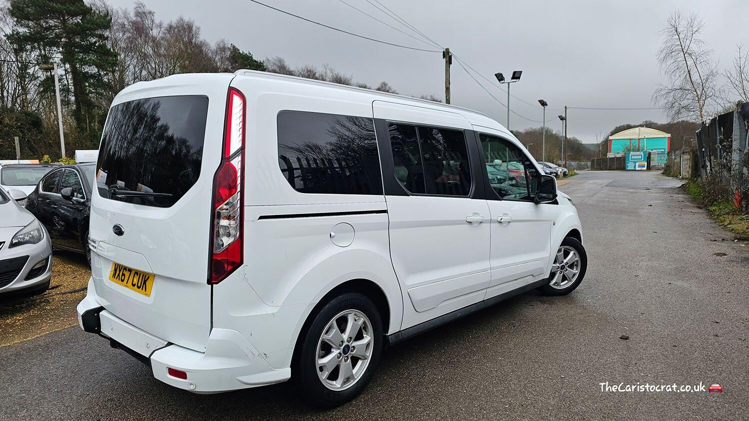 Used Ford Grand Tourneo Connect 2017 for sale - 77349746: Photo 3