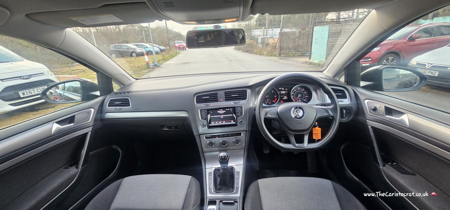 Used Volkswagen Golf 2014 for sale - 77349733: Photo 11