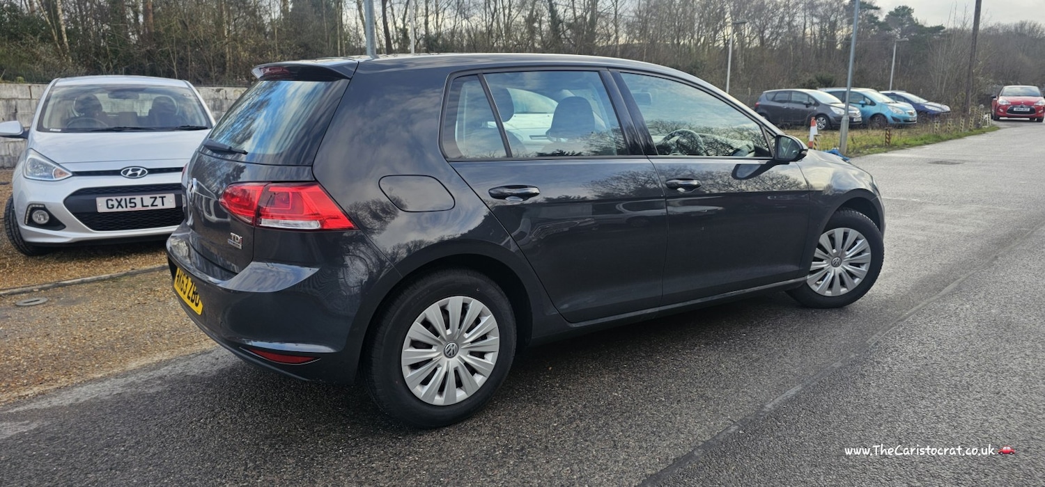 Used Volkswagen Golf 2014 for sale - 77349733: Photo 3