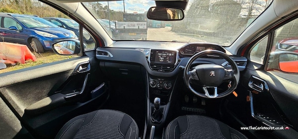 Used Peugeot 208 2015 for sale - 73715001: Photo 11