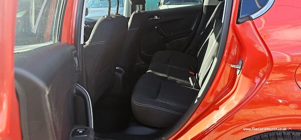 Used Peugeot 208 2015 for sale - 73715001: Photo 15