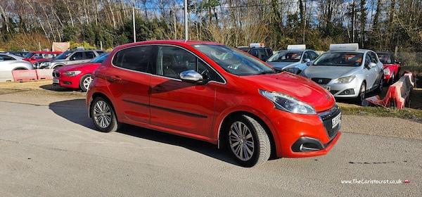 Used Peugeot 208 2015 for sale - 73715001: Photo 2