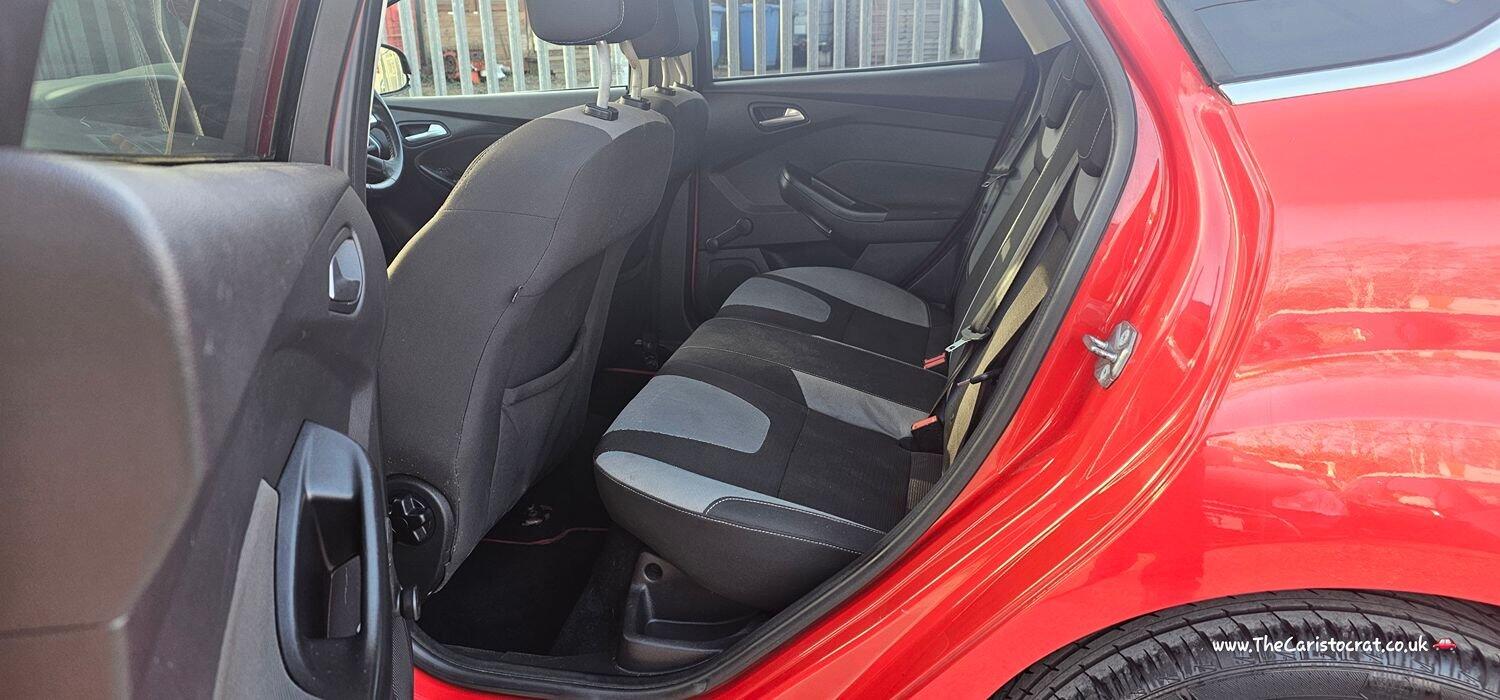 Used Ford Focus 2013 for sale - 76793799: Photo 12