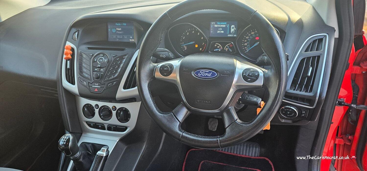 Used Ford Focus 2013 for sale - 76793799: Photo 8