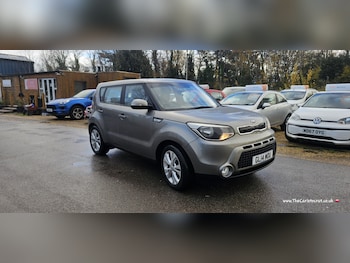 2014 - 1.6 CRDi Connect Plus 5-Door