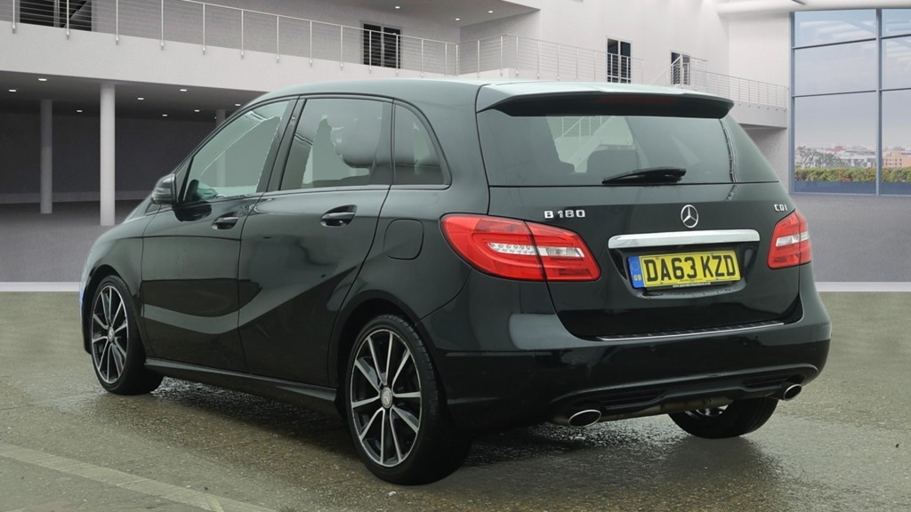 Used Mercedes-Benz B Class 2013 for sale - 77880987: Photo 3