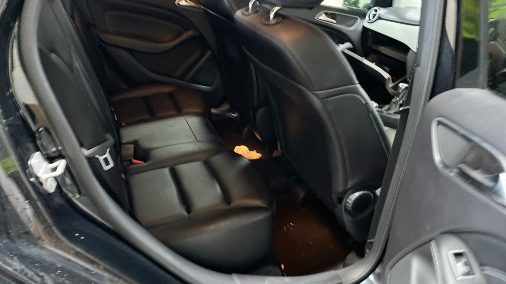 Used Mercedes-Benz B Class 2013 for sale - 77880987: Photo 8