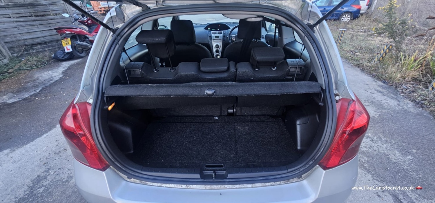 Used Toyota Yaris 2006 for sale - 77313975: Photo 11